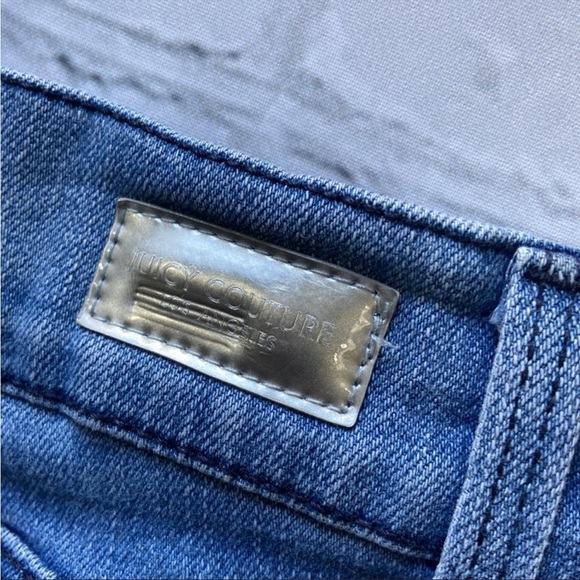 JUICY COUTURE Distressed Glitter Women’s Jean Shorts Size 12. - Picture 8 of 10